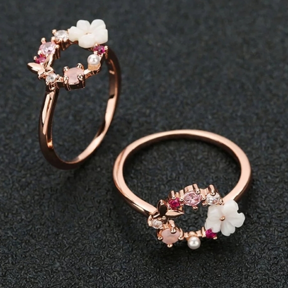 Butterfly Flowers Rose Gold Flower Ring - Picture 6 of 7